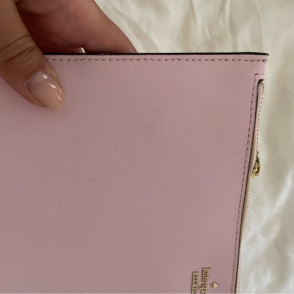 Kate Spade Pouch - Picture 6 of 8